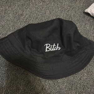 Black bucket hat